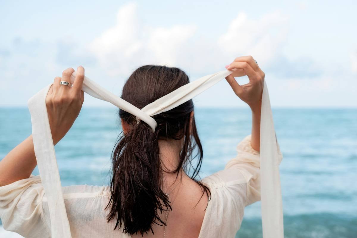 Summer Hair Lotion: Your Secret Weapon Against UV Damage (Backed by Science & Sunburnt Strands)