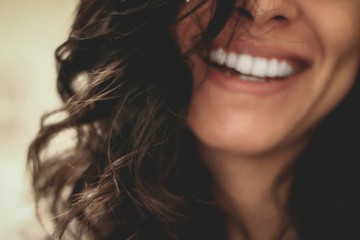 Summer Hair Oil: Your Secret Weapon Against UV Damage (And Why Most People Use It Wrong)